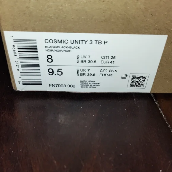 NIKE - Picture 3 of 6